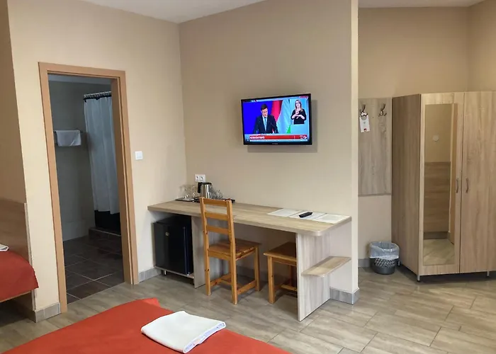 Gæstehus Nautilus Etterem Es Panzio 3*